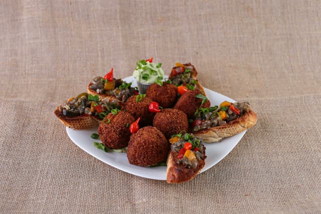 Bolinho de frango do Morango