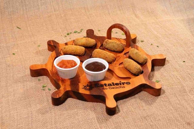 Bolinho de Abóbora com Carne de Sol